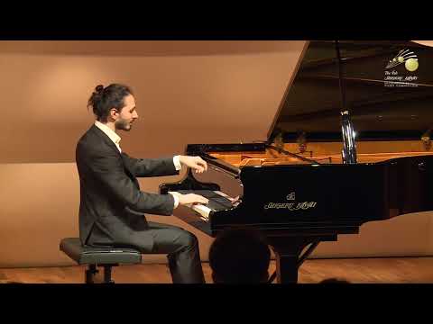 Haydn - Sonata in E Major No.15 Hob.XVI:13 - Nicolas Giacomelli (live)