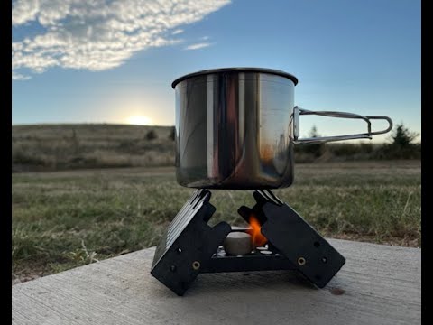 Battle of the Pocket Camp Stoves. Esbit Ultralight VS. Coghlan's Emergency Camp Stove.