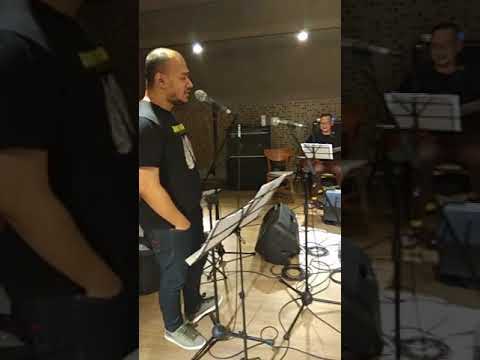 Latihan IKO - Husein Idol Gadis atau Janda (cover)