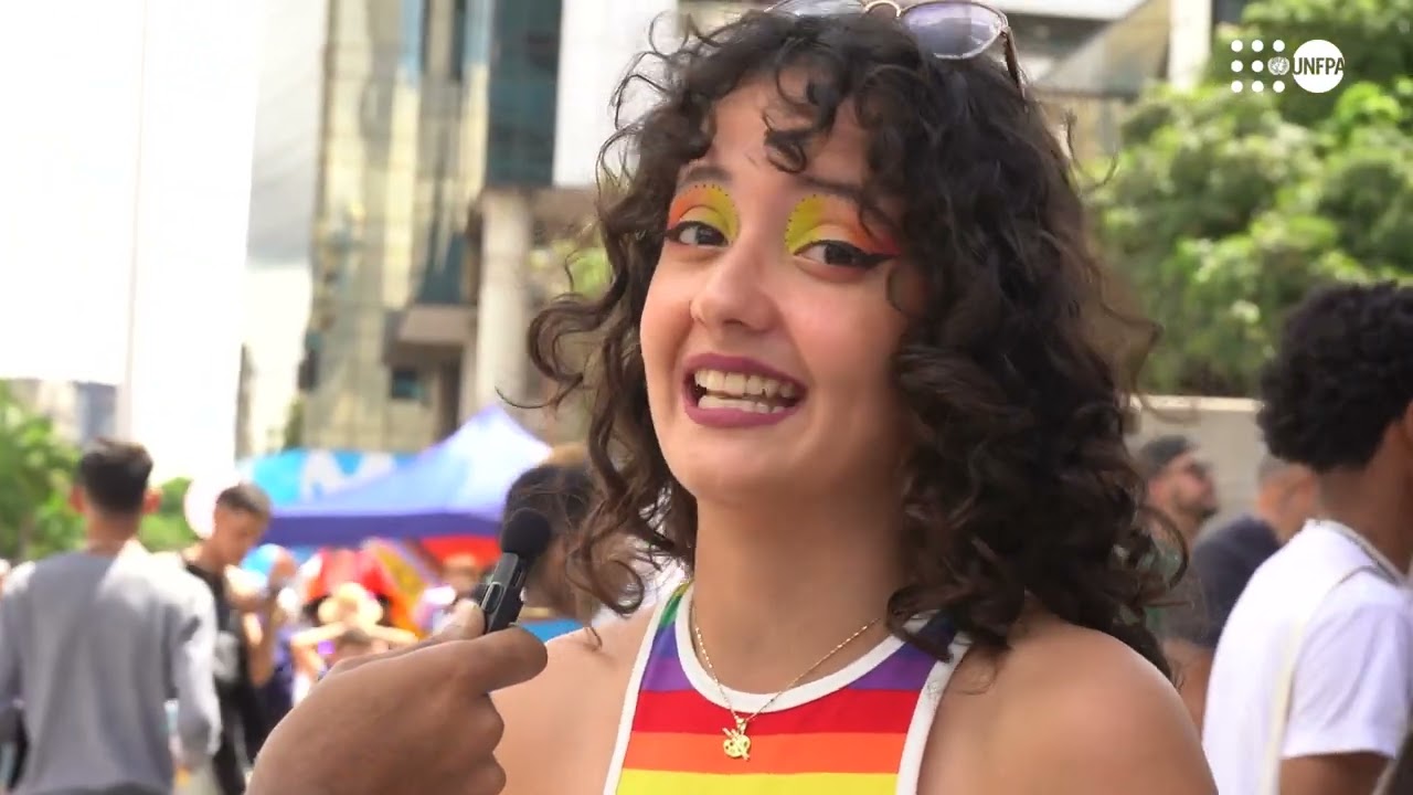 Salimos a conversar con jóvenes para conocer sus ideas y sueños sobre la familia y el futuro 🎤