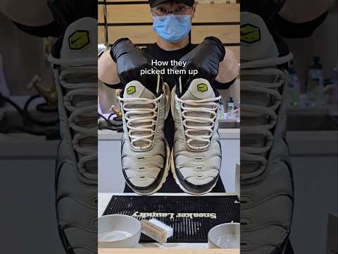 The difference in those midsoles though 🫣⁣⁣ #tns #nike #nikeshoes #cleaning #sneakers