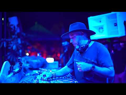 Roger Sanchez Live at Cova Santa | Ministry of Sound