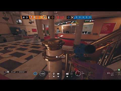 [R6S] Spawn Peek in Bank Main Entrance