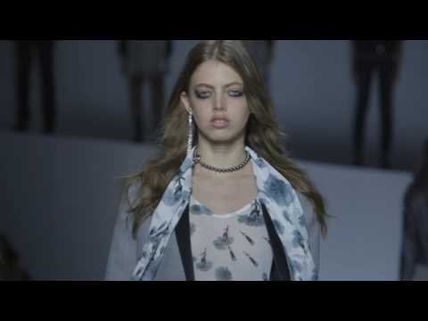 Minas Trend SS18 Desfile Ellus