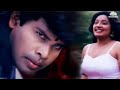 இப்படி துணி போட்டா எவன் வேணாலும் பார�
