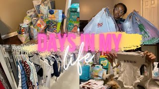 VLOGMAS DAY 1 & 2 2021🎄 | Packing hospital bag, shopping for baby clothes, is Roscoe okay??