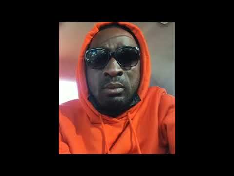 THIS BWOY 360 NEED 2 B0XX PLUS TAXX...