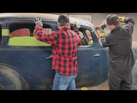 Controversial roof chop: 1935 Hudson Terraplane barn find (PART 2)