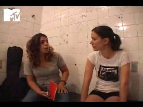 BÁRBARA no Notícias de Verão 22.01.10 - Especial Meninas do Hardcore MTV Brasil