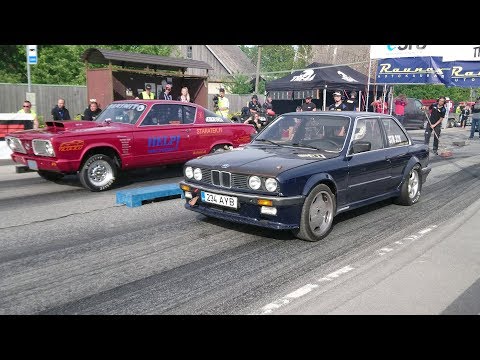BMW 320i E30 2.8T vs '66 Plymouth Barracuda 7.3 1/8 mile drag race