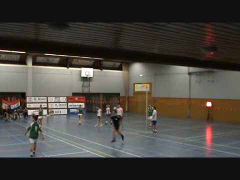 Amicitia - ASVD/KWOOT Ketsie scoort "lucky goal"