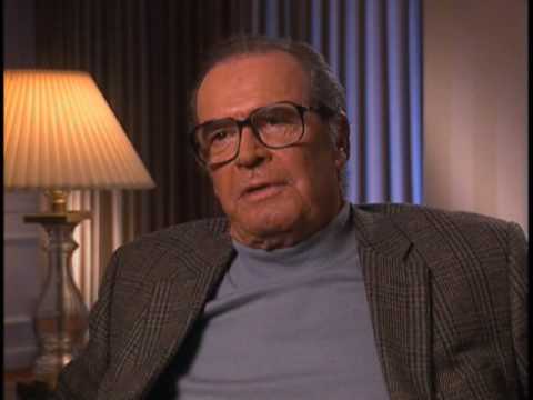 James Garner discusses the physical toll of shooting "The Rockford Files"  - EMMYTVLEGENDS.ORG