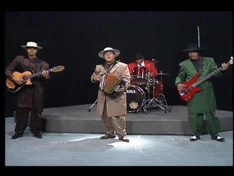 Los Garcia Brothers - "Dos Carnales" y "El cometa"