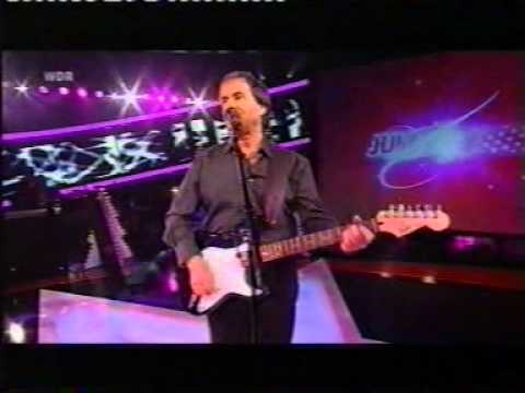 Chris de Burgh - Sealed with a Kiss - Live TV.MPG