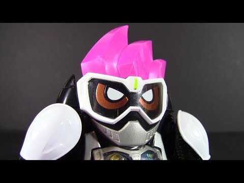 LVUR01 Kamen Rider Ex-Aid (Random Review)