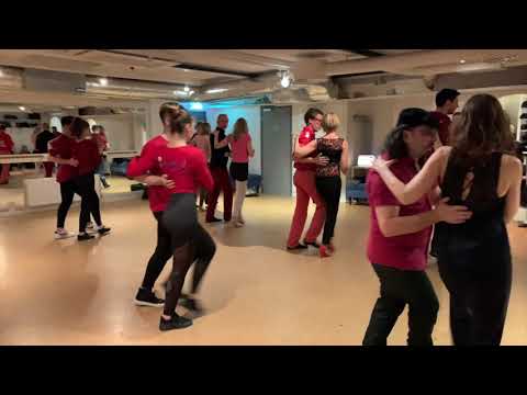 Kizomba Intermediate Level at iDance Studio