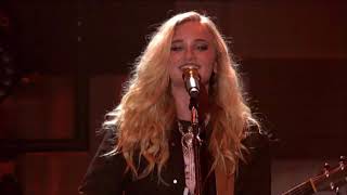 Hollyn: &quot;Alone&quot; (47th Dove Awards)