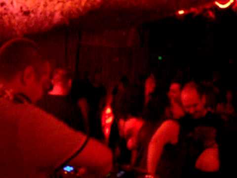 Scott Bond playing Q.Dos - I'm Not Going Home (Gatecrasher Mix) at Bakers Reunion, Fri 16th Oct 2009