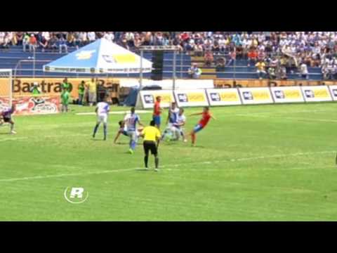 Video Polémica: Mano o no mano de Erwin Morales - Suchitepéquez 1-2 Municipal, Semifinal ida