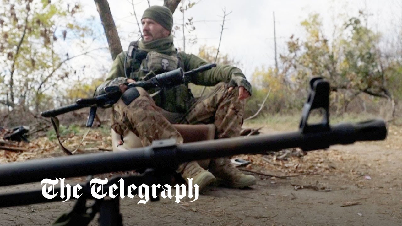 Il controllo russo su Kherson si indebolisce quando cede la riva occidentale del Dnipro