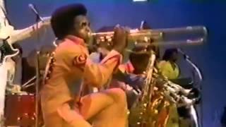 K C &amp; THE SUNSHINE BAND   That the way I like it 1975  - BayechCom