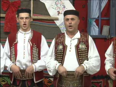 Kud Krajina - Preko polja trapcu kola - Etno emisija - (TV Duga Plus 2011)