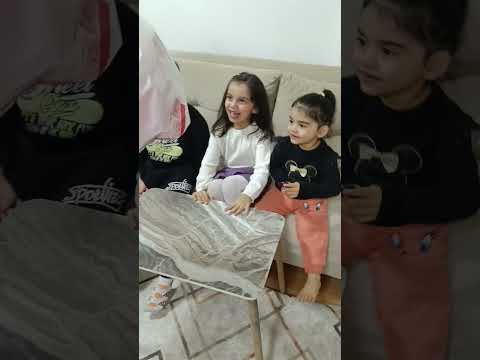 المفاجاه الكبرى شوفوا البابا شو جاب