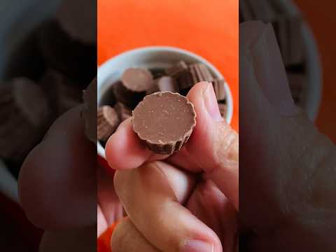 Reese’s mini unwrapped #shorts #asmr #youtubeshorts