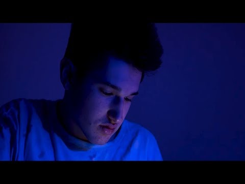 zivo - moonemoji | prod. by ninesix (Official Video) [DISPLAY TAPE OUT NOW, LINK IN BESCHREIBUNG]