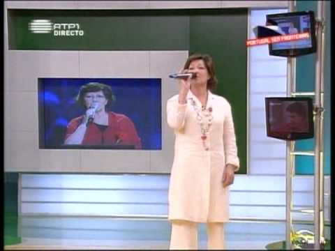 Luisa Basto Fardas de Abril 2009 04 04