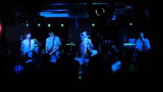 The Adicts - This is your life + Let&#39;s go (Directo en Gijón, 05/05/13)