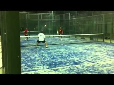 Probando las Pistas de Padel Indoor Center