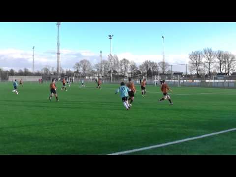15 feb 2014 JVOZ A1 - VV De Meern A1 com 2-1 Doelpunt JVOZ (2-1)