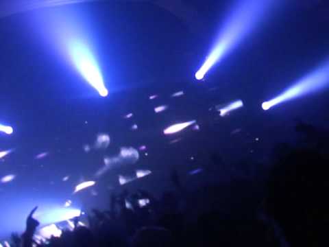 Above & Beyond at Group Therapy LA- Promises (Andain) 5/13/11