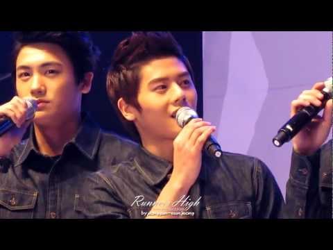 [Fancam] 121031 ZE:A Dongjun - 서울걸즈컬렉션 2012F/W AGAIN