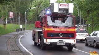preview picture of video 'Ausrücken zum Zimmerbrand - Löschzug + Stadtbrandmeister + ELW 2 FF Lüneburg'