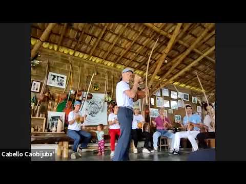 Cantoria com mestre Cabello e alunes no barracão 2022