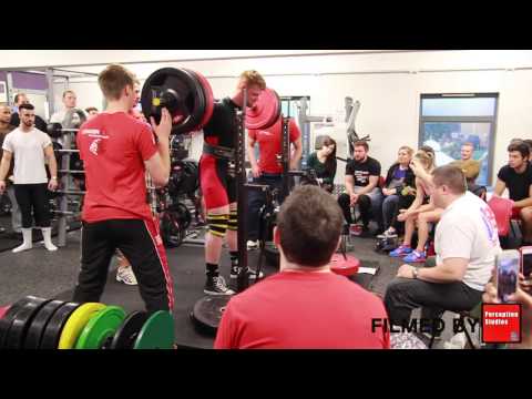 TITANIUM POWERLIFTING COMPETITION - SQUAT - JAMES H 220KG ROUND 3