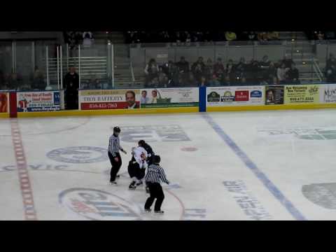 David Segal vs Tyler Barr