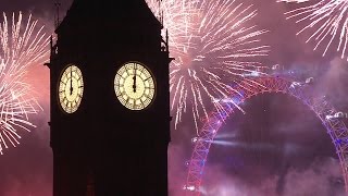 London Fireworks 2016 / 2017 - New Year&#39;s Eve Fireworks - BBC One