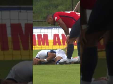 Opponent grabs Nader's ass🍑😂 #jindaouis