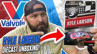 Kyle Larson’s 2025 Valvoline Paint Scheme Looks AMAZING!