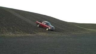 preview picture of video 'Ford Ranger 4x4 doing some off-road hillclimbs in Pa. JT'