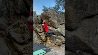 Video thumbnail of Left Brain, V7. Three Sisters Park