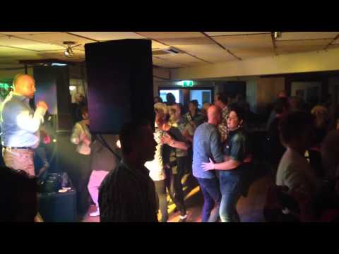 William Burg | Cafe De Sjang [HD]