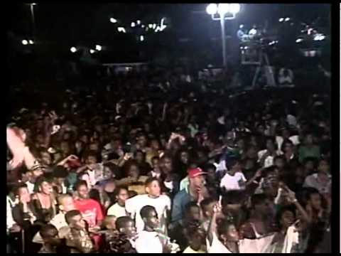 Maxi Priest & Shabba Ranks - Housecall live in Jamaica