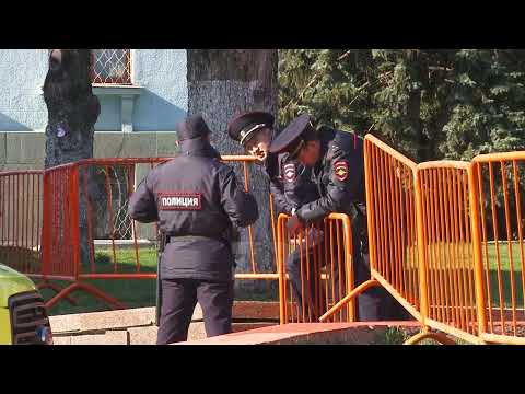 Top News-Disidentët në burg e shtëpi luksoze/Si e ka mbajtur Putin Krimenë në kontroll pas aneksimit