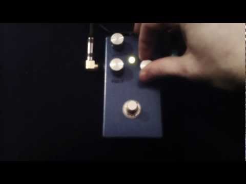 Zvex Woolly Mammoth Clone Fuzz - BASS Demo