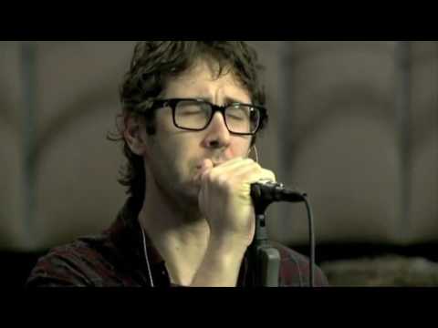 Josh Groban talks acting, 6th album