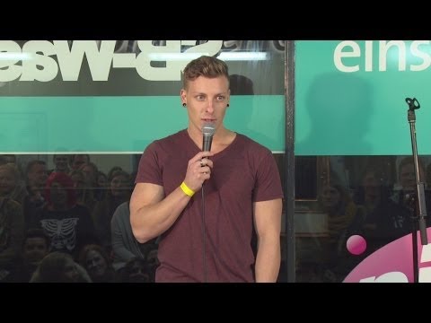 Berliner Oktoberfest mit Felix Lobrecht - Finalist NightWash Talent Award 2015